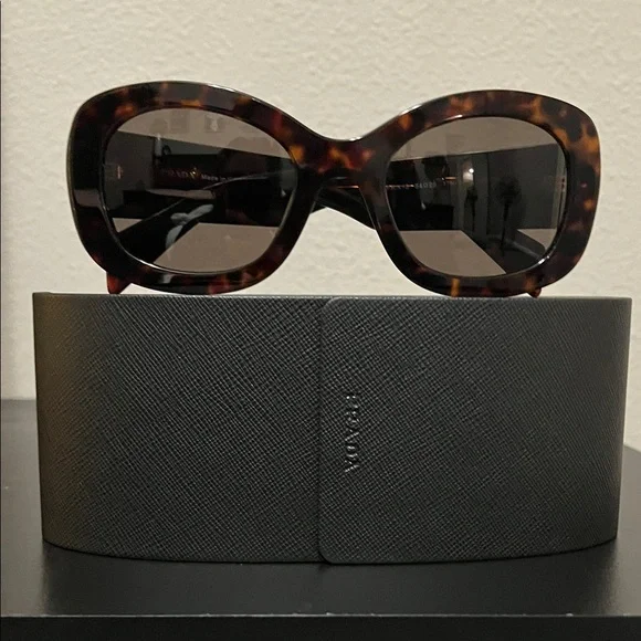 Prada Women's Brown Tortoise Sunglasses - Picture 6 of 6